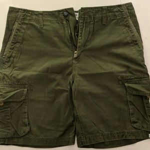 Quicksilver cargo shorts‎